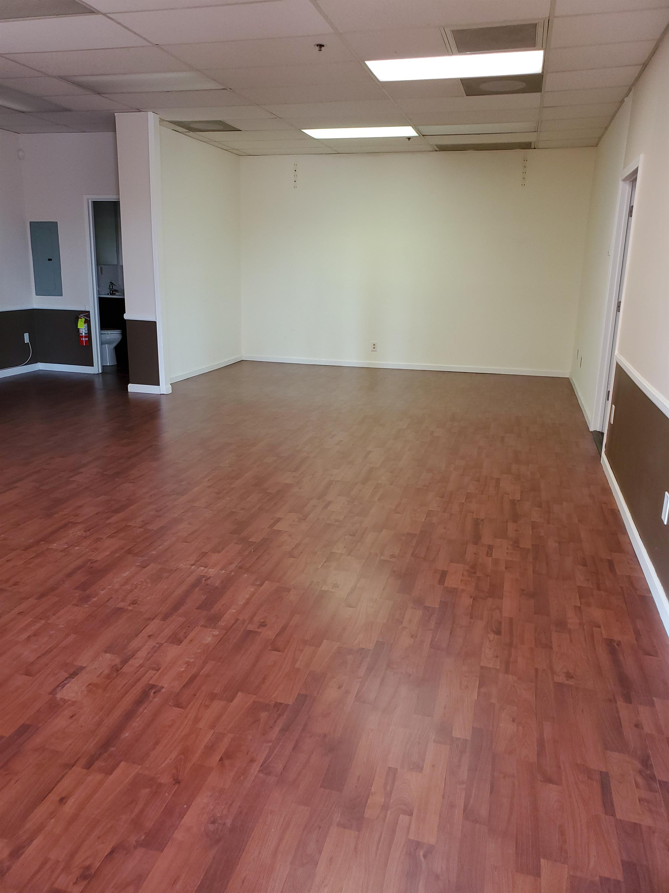 1200 S 4th Street - 104-105